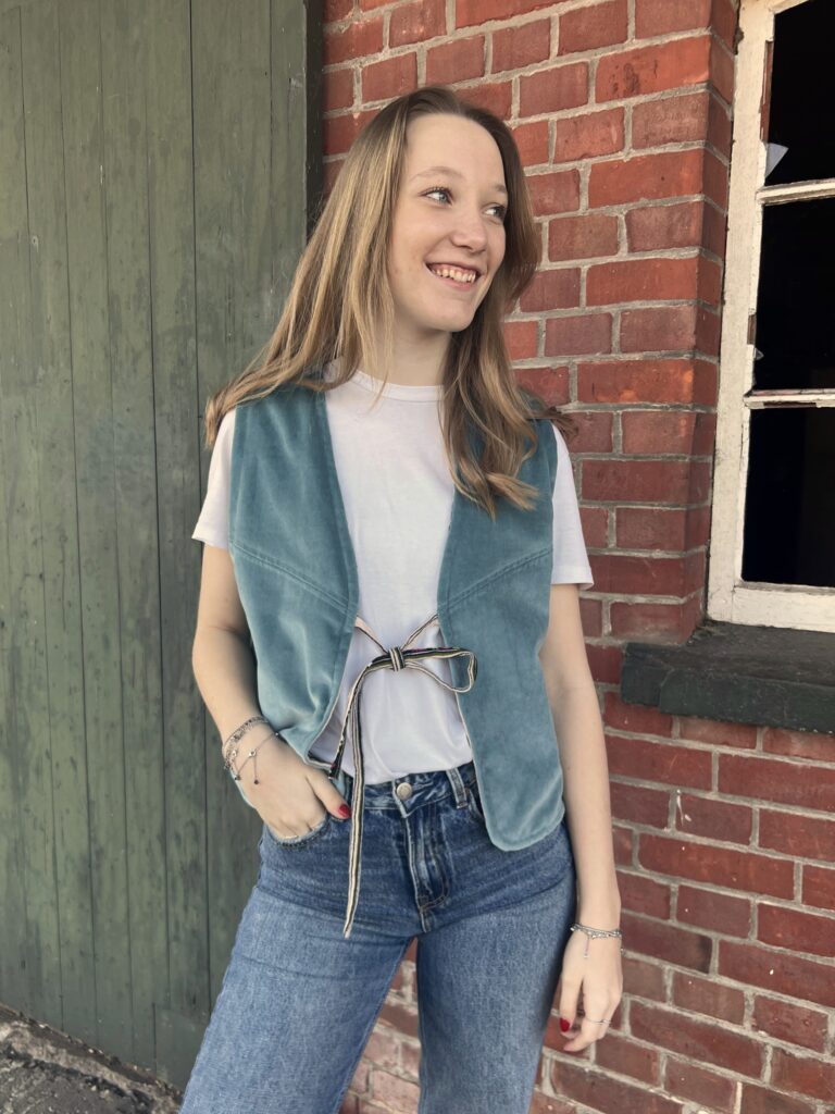 upcycled reversible vestje